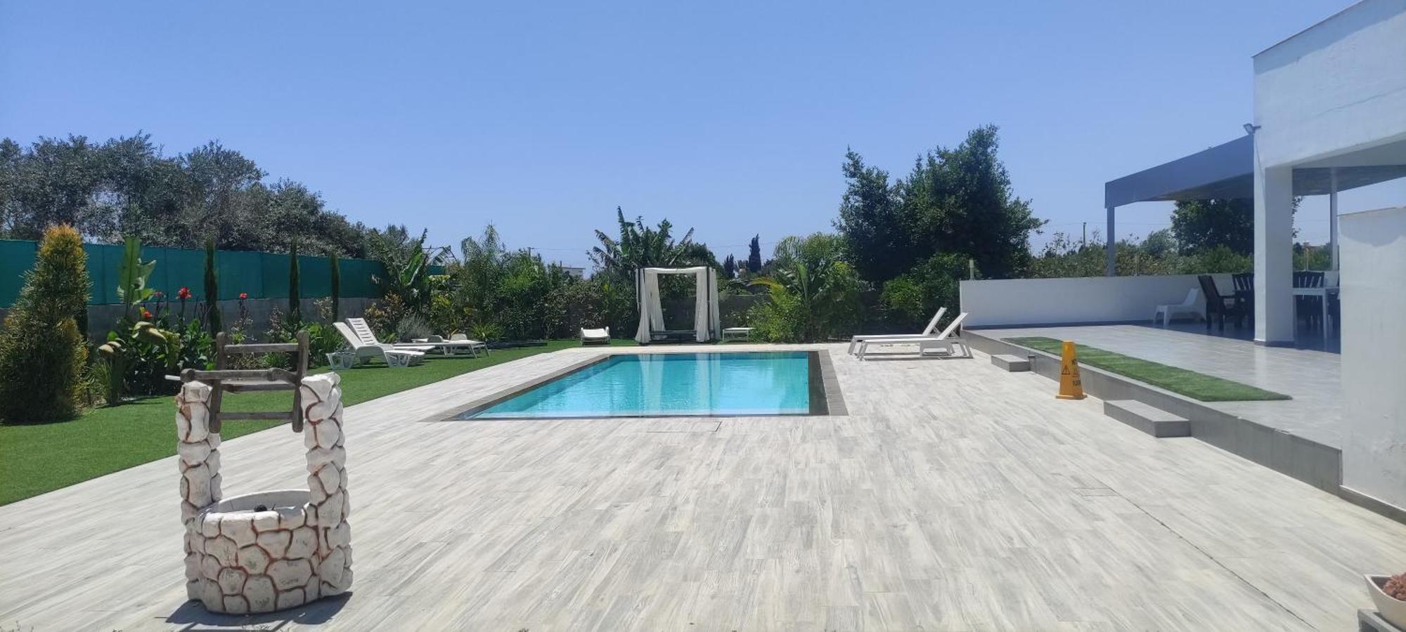 Kiti Village Villa, Cyprus, Salt-Water Pool, 6 Bedrooms, Larnaca Bagian luar foto